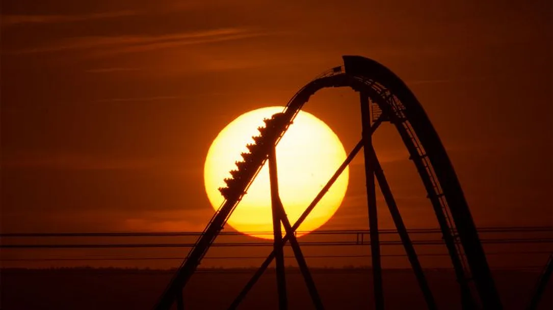 Silver Star im Europa-Park bei Sonnenuntergang
