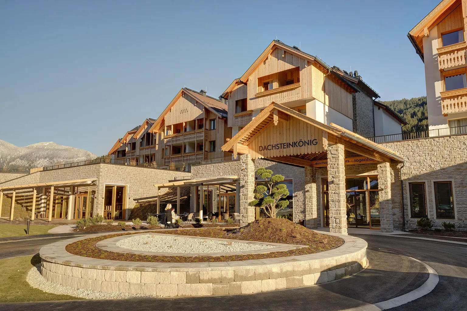 Dachsteinkönig Familux Resort in Gosau am Fuße des Dachsteins