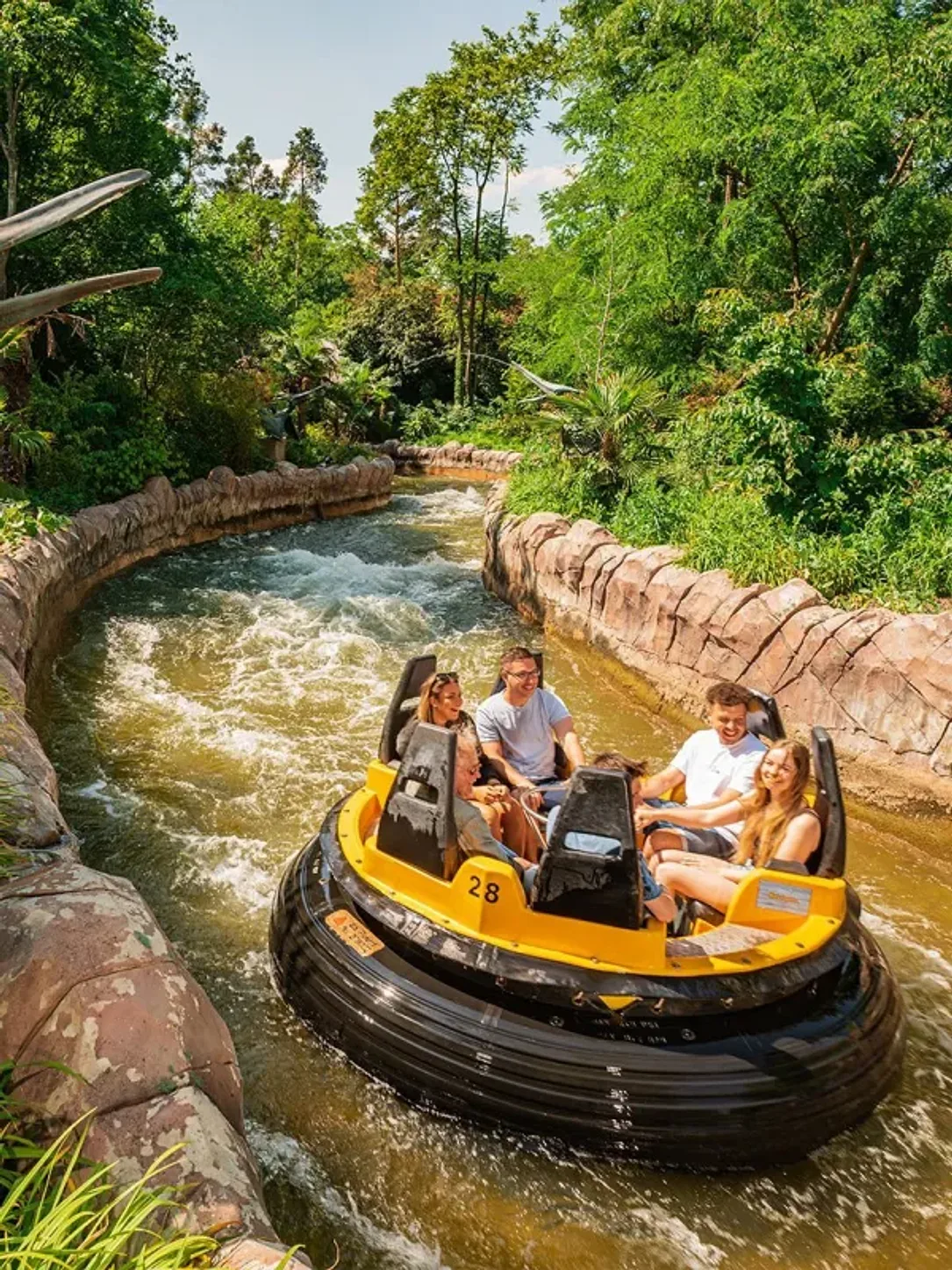 Wasserbahn DinoSplash in Plopsaland Deutschland